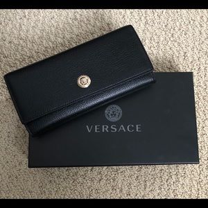Versace wallet